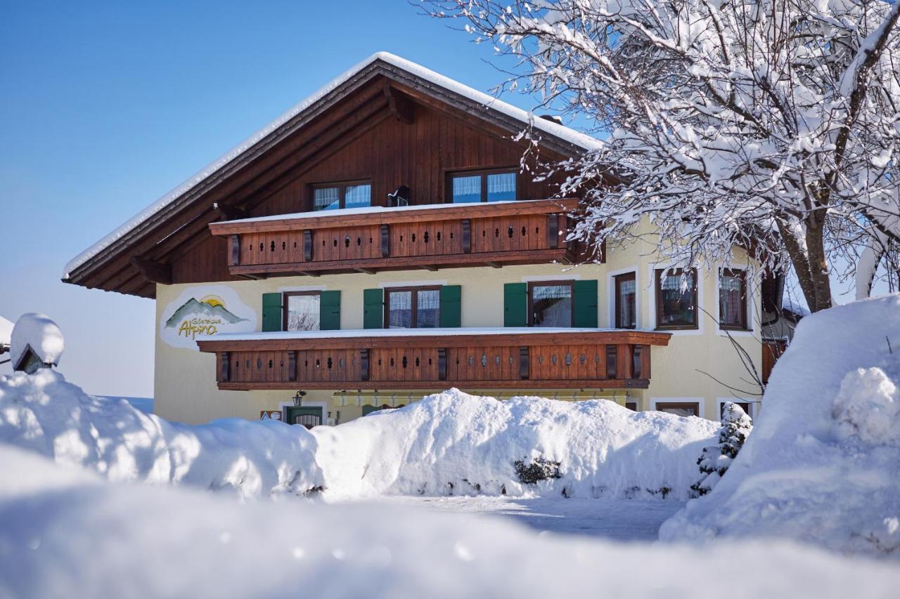 Hotel Gästehaus Alpina Bad Kohlgrub Exterior foto